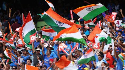 10 Types of Indian Cricket Fans You Will See - Playo