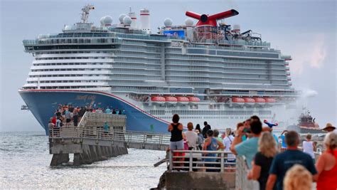 Judge rules for Florida on CDC order blocking cruise ships | CTV News