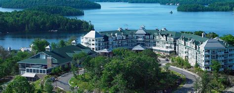 Muskoka Hotel | JW Marriott The Rosseau Muskoka Resort & Spa