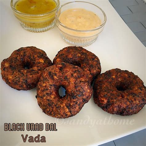 Black urad dal vada, Karuppu ulundu vadai, How to make urad dal vada - Sandhya's recipes