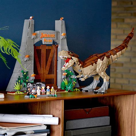 LEGO Jurassic World Jurassic Park: T. rex Rampage 75936 Building Kit ...