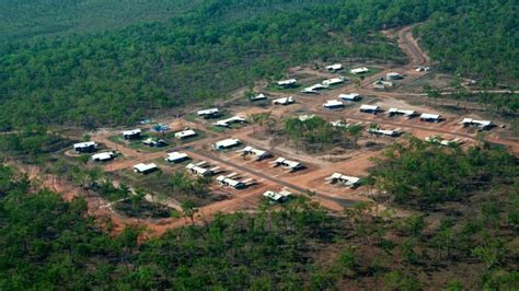 Two residents injured in violent community clash in Wadeye | NT News