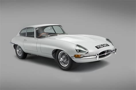 Barely Recognizable 1961 Jaguar E-Type Restored To Former Glory