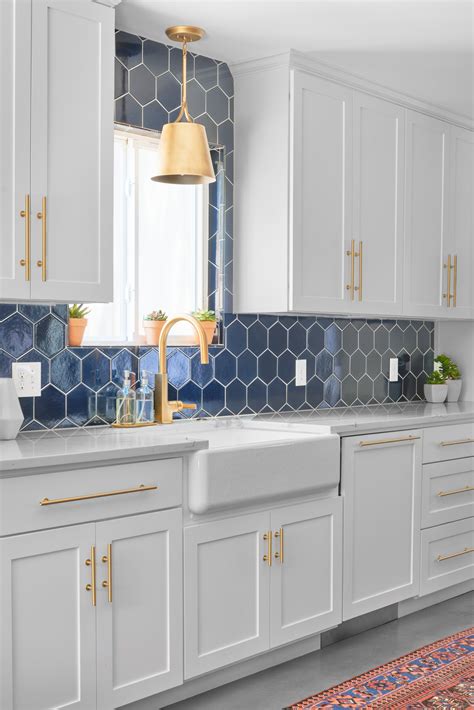 Blue Kitchen Backsplash Pictures – Things In The Kitchen