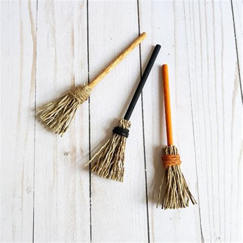 Witch Broom, Halloween Witch Broom, Halloween Decor, Witch Broomstick, Farmhouse Witch Broom ...