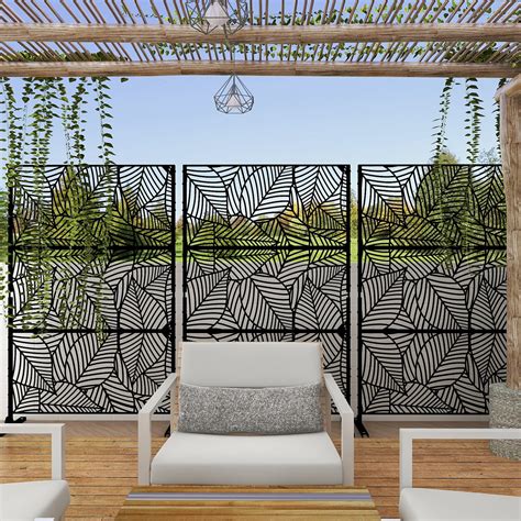 UIXE Freestanding Metal Outdoor Privacy Screen – First Op International Inc