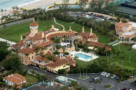 Source alerts FBI to potential classified documents at Mar-a-Lago: WSJ ...