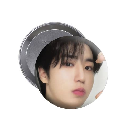 Kpop Stray Kids Badge 2024 Season's Greetings Member Photo Metal Brooch Bag Accessories Bangchan ...