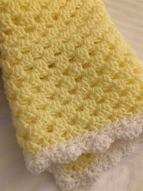 Easy Crochet Baby Blanket - Oliver + Rebecca