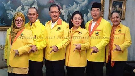 Anak-anak Soeharto Ternyata Miliki Keunikan Masing-masing: Tutut Pemalu, Titiek Tomboi, yang ...