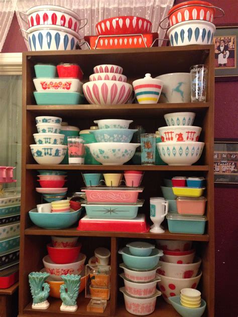 source | Vintage dishes, Pyrex display, Pyrex vintage