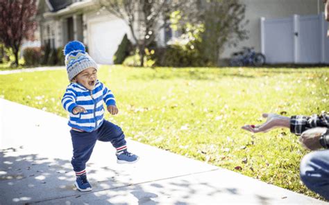 The Best Walking Shoes for Babies & Toddlers: A Quick Guide