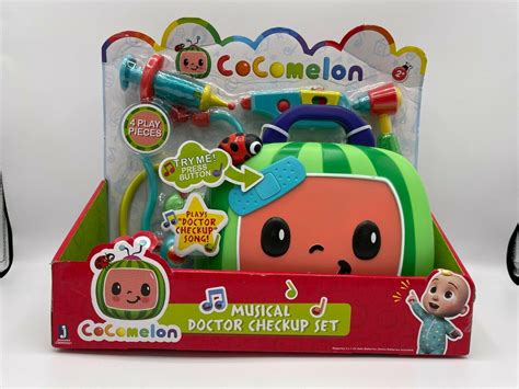 COCOMELON Musical DOCTOR CHECKUP SET CASE 4 PLAY PIECES - In Hand ...