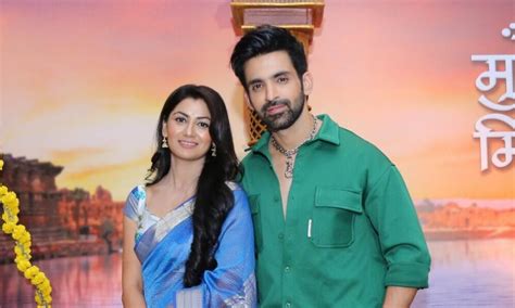 Arjit Taneja visits hometown Delhi with Sriti Jha to promote their new show Kaise Mujhe Tum Mil ...