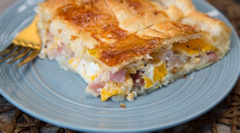 Mandy’s 3 Ingredient Bacon & Egg Pie | Fresh Recipes NZ