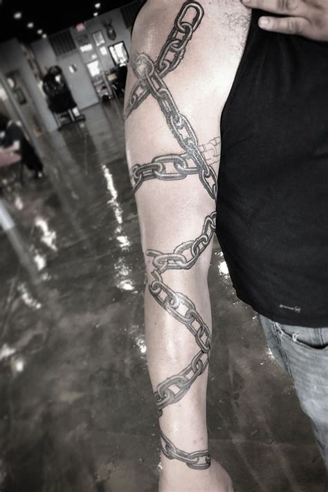 Details 69+ chain tattoo forearm latest - in.cdgdbentre