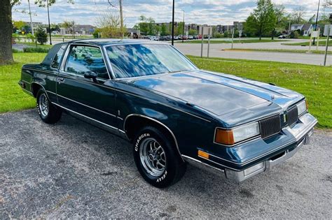 1987 Oldsmobile Cutlass Supreme Brougham 1 | Barn Finds