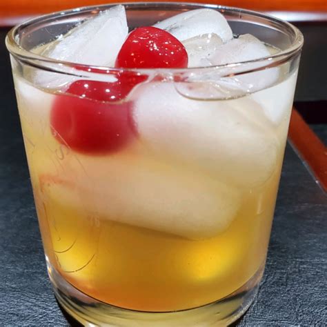 Easy Homemade Whiskey Sour Recipe | Allrecipes