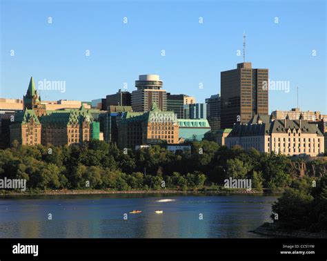 Canada, Ontario, Ottawa, skyline, Ottawa River Stock Photo - Alamy