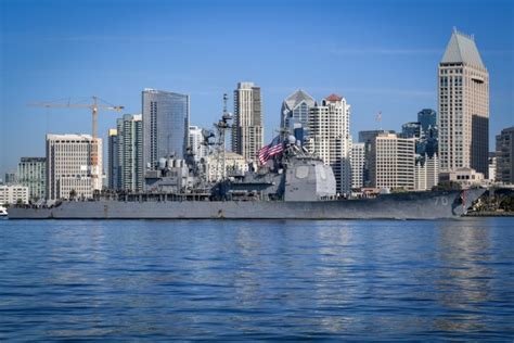 USS Lake Erie Returns from Deployment - Coronado Times