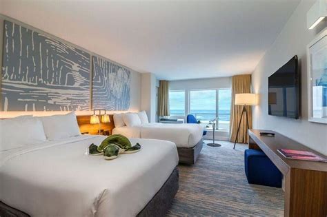 B Ocean Resort in Fort Lauderdale (FL) - Room Deals, Photos & Reviews