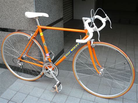 Eddy Merckx Classic Sportive Review Pictures - Bicycle