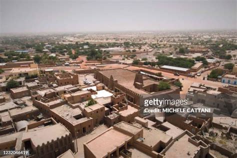 719 Timbuktu Mosque Stock Photos, High-Res Pictures, and Images - Getty ...