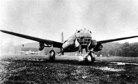 Junkers Ju 287 Prototype. The first prototype was intended to evaluate ...