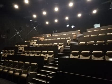 SM Cinema Mall of Asia gives a sneak peek of the all-new theaters ...