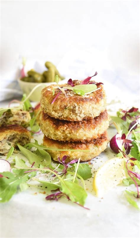 Smoked Mackerel Fish Cakes with tangy tartare Sauce