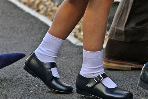 Princess Charlotte’s School Uniform Looks So Cute on Her First Day ...