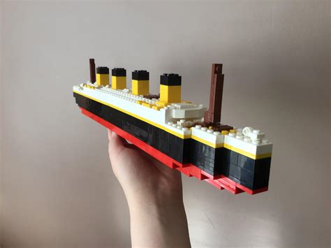 Updates to my LEGO Titanic build. Added more detail to the bow and ...