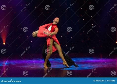 Pasodoble editorial stock image. Image of beauty, dancers - 43572264