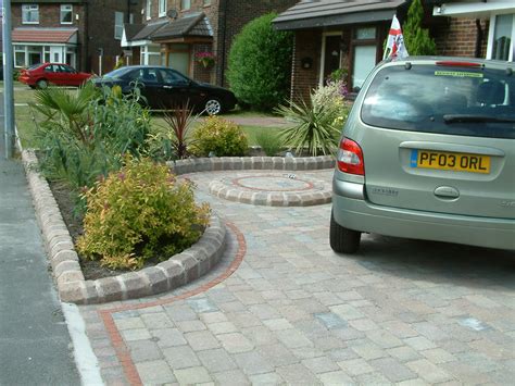 Top 30 Front Garden Ideas with Parking - Home Decor Ideas