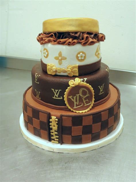 Louis Vuitton Cake | Louis Vuitton Cake - based on a design … | Flickr