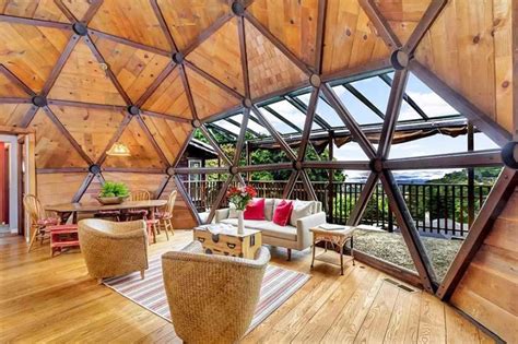 Geodesic Dome House (Design Guide)