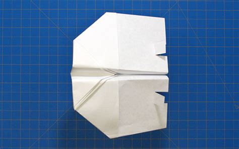 Fold 'N Fly » The Square Paper Airplane