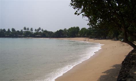 11 Spot Foto Pantai Carita BANTEN (HTM, Rute, Obyek Wisata)