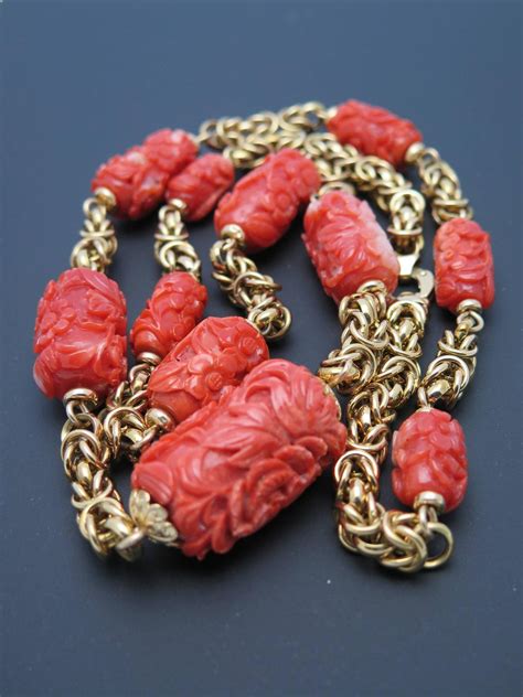 A Bold and Impressive Carved Coral Gold Chain Necklace For Sale at 1stdibs