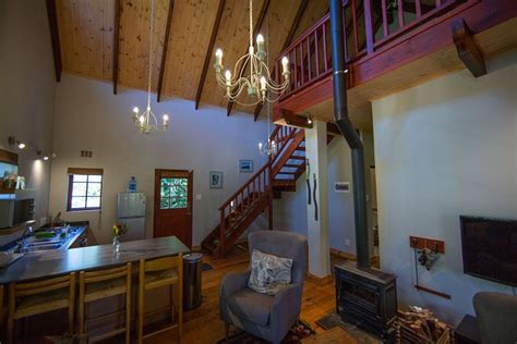 LARAGH-ON-HOGSBACK COTTAGES - Updated 2024 Prices & Hotel Reviews (South Africa)