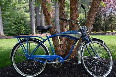 Schwinn Cruiser Deluxe | Schwinn cruiser, Vintage bikes, Schwinn