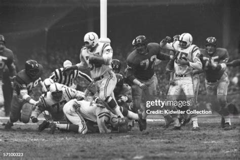 Nfl Championship Game 1958 Photos and Premium High Res Pictures - Getty ...