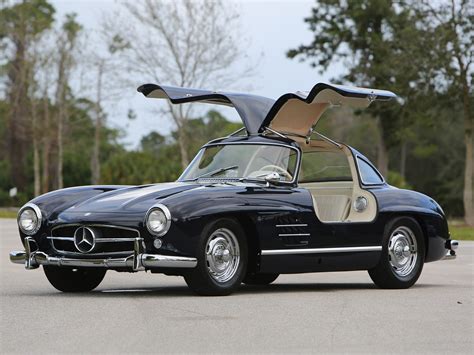 1956 Mercedes-Benz 300 SL Gullwing | Amelia Island 2018 | RM Sotheby's