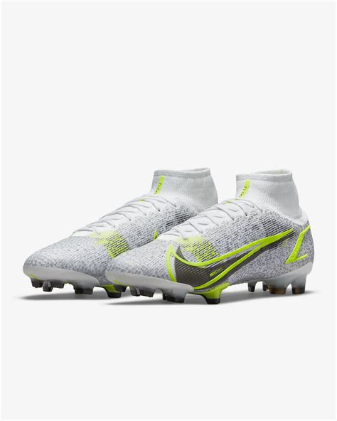 Nike dévoile les Mercurial Vapor 14 et Mercurial Superfly 8 Safari