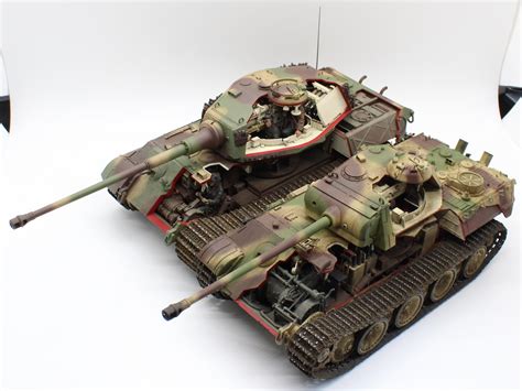 Tiger II Cutaway with Crew | Armorama™