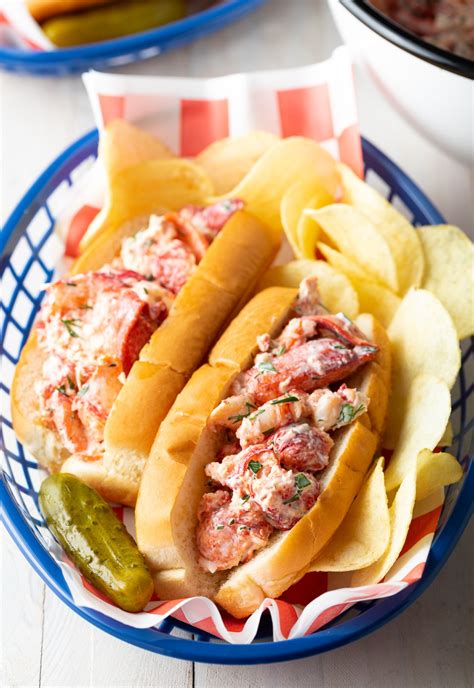 Best Maine Lobster Roll Recipe (Authentic) - A Spicy Perspective