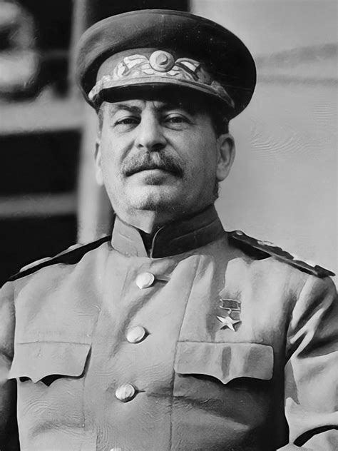 Joseph Stalin in World War 2: Supreme Commander of the Soviet