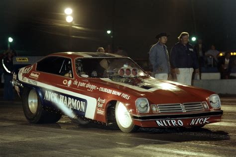 The Best of 1970s Drag Racing: Rocket Cars, Nitro Dragsters, Pro Stock and Funny Cars - Hot Rod ...