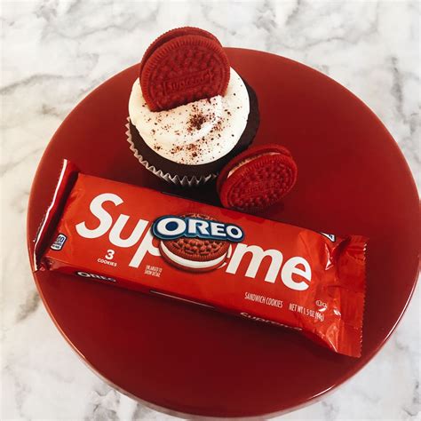 Supreme X Oreos | Oreo, Oreo cookies, Sandwich cookies