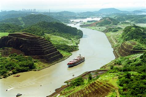 Panama Canal (Cruise Into Canal) Cruise Port - Cruiseline.com